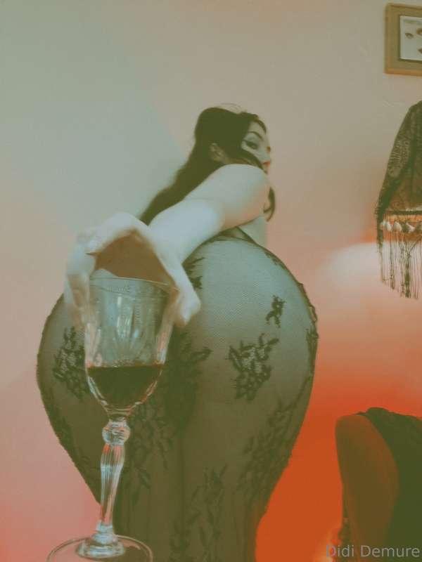 take a sip, let me flood your veins ✨ 