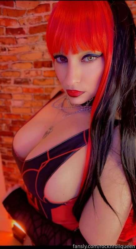 DM
