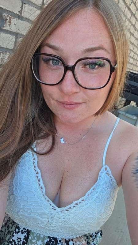 So many freckles 😍