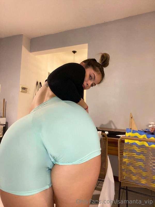 Sweetheart mommy @your_amalia1
in search of a hard dick that..
