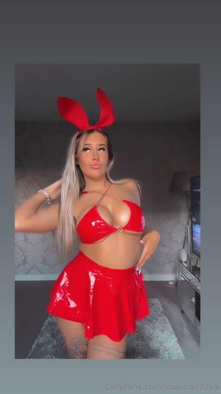 Let me be your naughty bunny @shaunaaa202xx