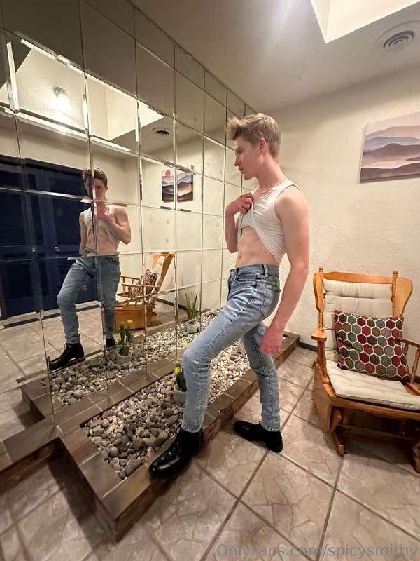 Just your friendly neighborhood slut.  I miiiight have had f..