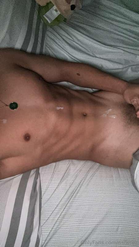 comment if you’d lick it up for me :)