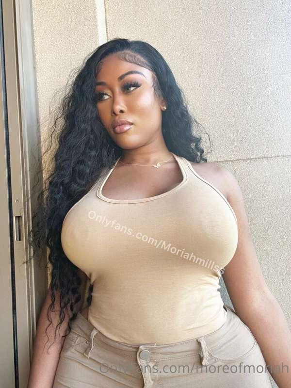 Who wants to give me a big load tonight? 😈 Send a message to..