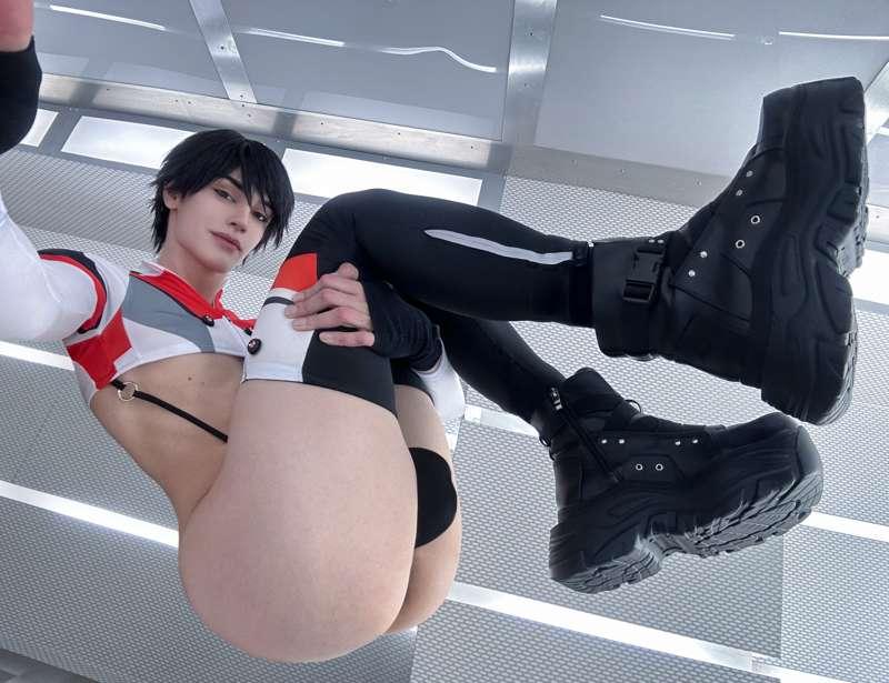 【𝚂𝚃𝙰𝚁𝙶𝙰𝚉𝙴𝚁⋆｡°✩】 selfies