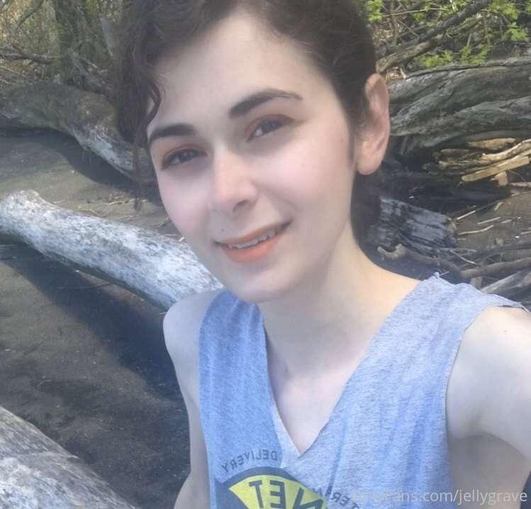 I had a great afternoon splashing around on the river bank i..