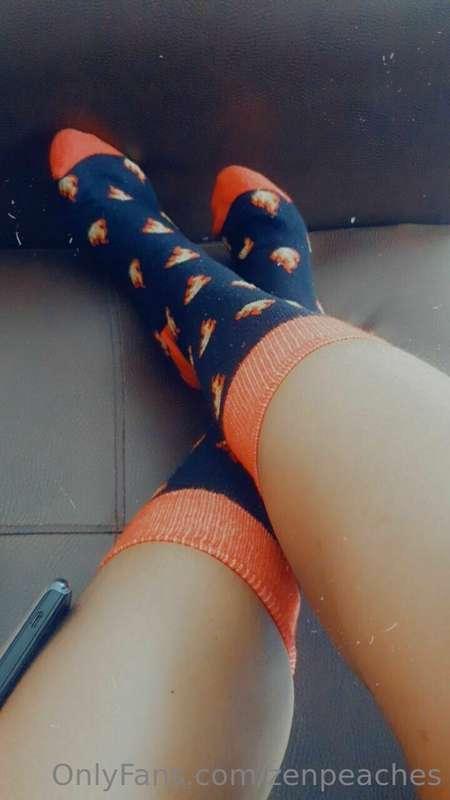 Horny and free 🥵🥵... hit me up, my dm is open
Send a tip fir..