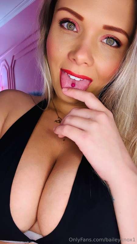baileyknox1 image #0