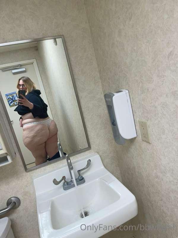 bbwtarah image #2