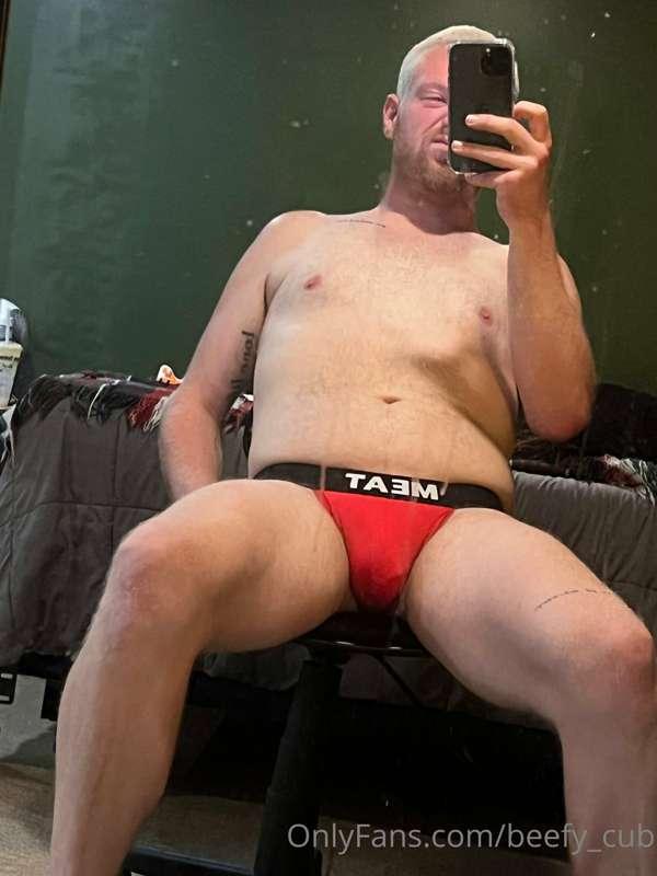 Wishing I could forever just live in a jock strap 😈