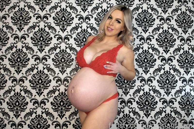 pregnantsam image #1