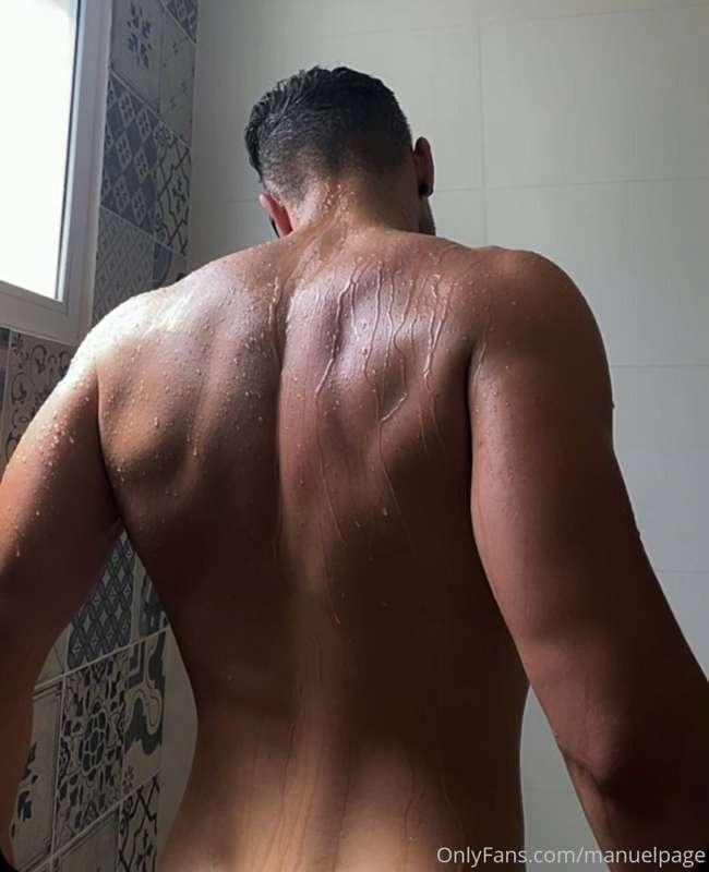 Who’s come to massage me after shower? I’m so horny and I wa..