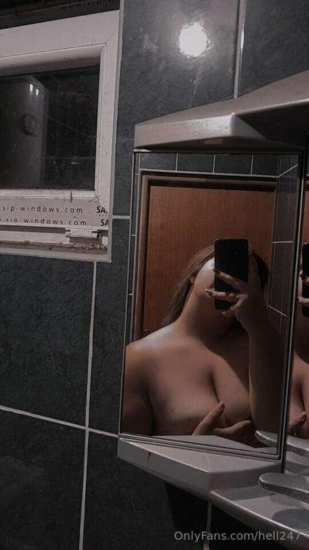Tipuj parice i saljem ti video 🍒🥵😈
