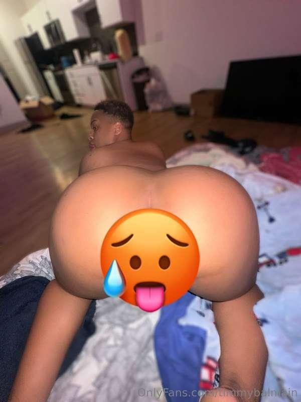 I'm waiting for your cum....in your DMs