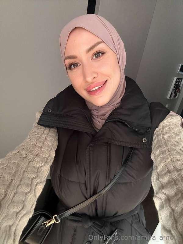 amira_amour main image