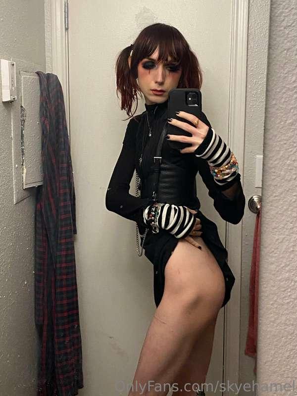 Looking really super cute for the club