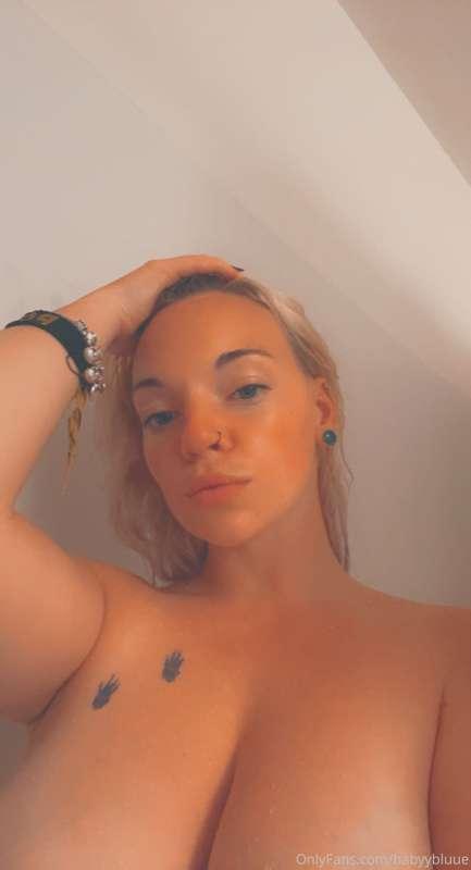 Scrub a dub,
 come join me in the tub?