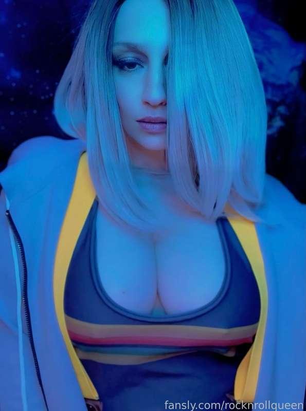 DM