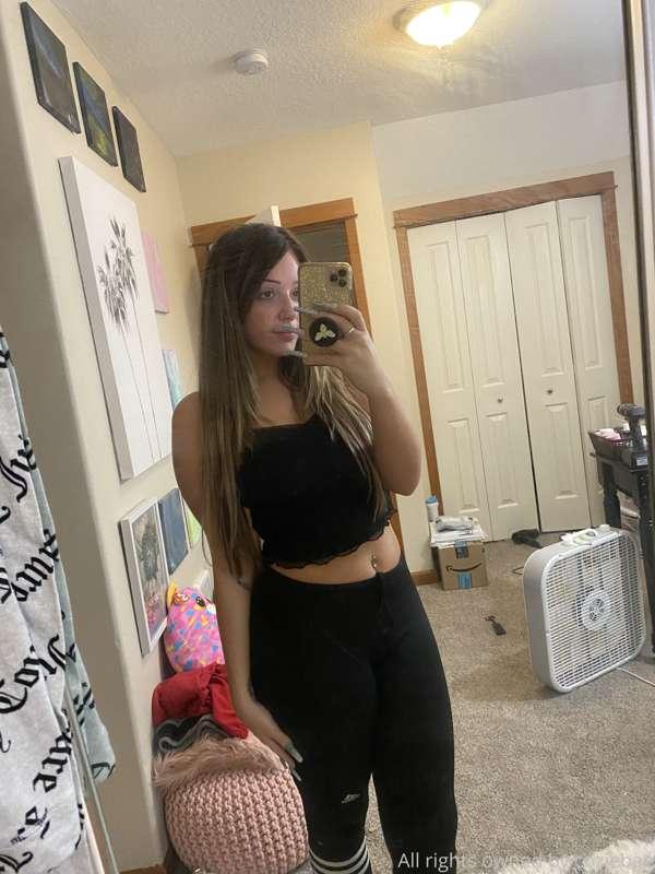 I’m back  let’s get back to it! Who’s ready for a b/g FULL v..