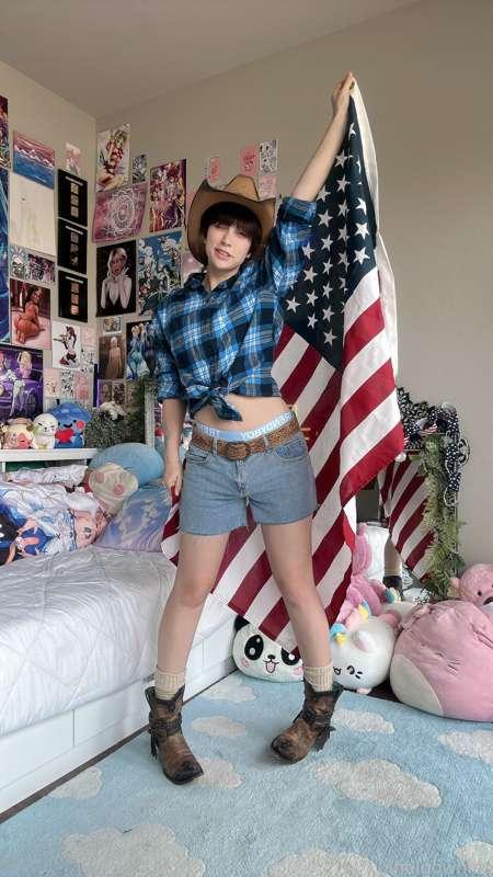 indigowhite image #71