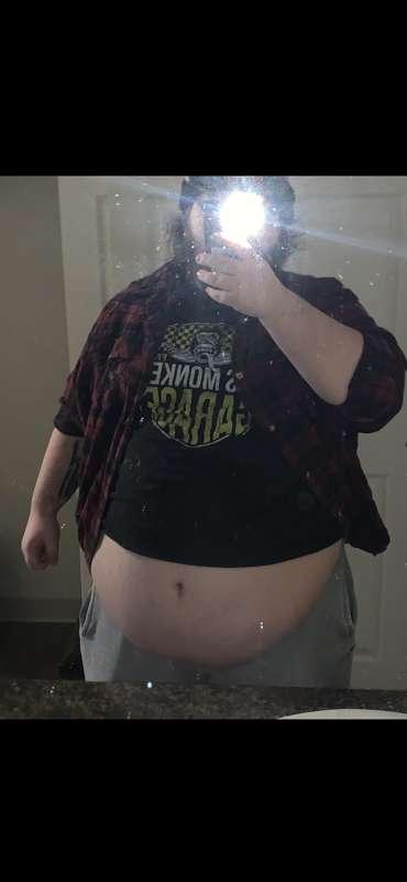 Christmas belly🎄
