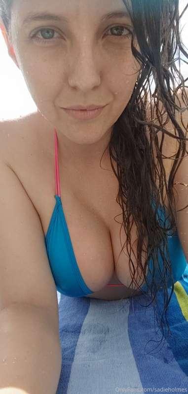 I had a great weekend at the pool! My toes even matched my s..