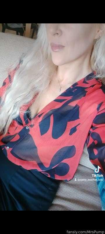 Day look or night? xxx