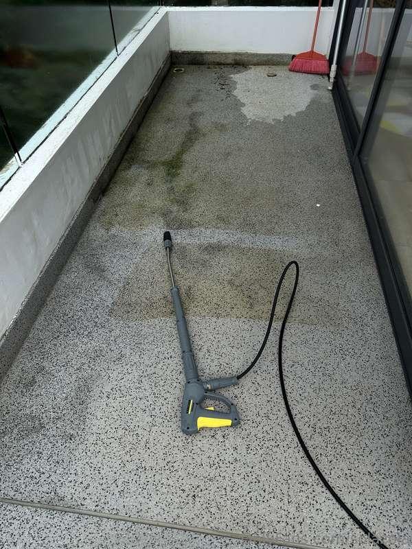  I decided to clean the terrace, and, frankly, I thought it ..