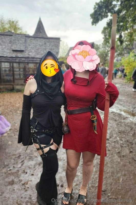 @tylarholmes (red) and I (black) at the MN Renaissance Festi..