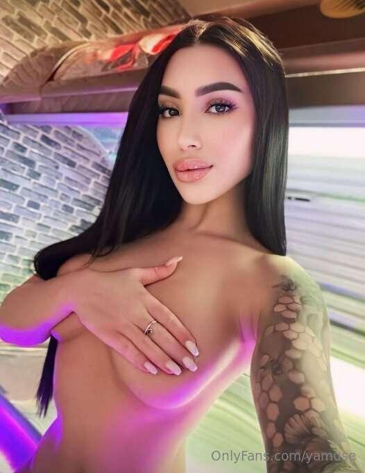 ❤️ @alina_sol ❤️
She's constantly wet and needs your hard co..