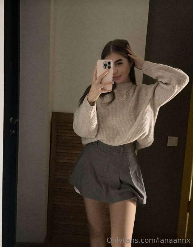 ## 🔥 🔥 🔥 @danakalin🔥 🔥 🔥This innocent cutie @danakalin loves..