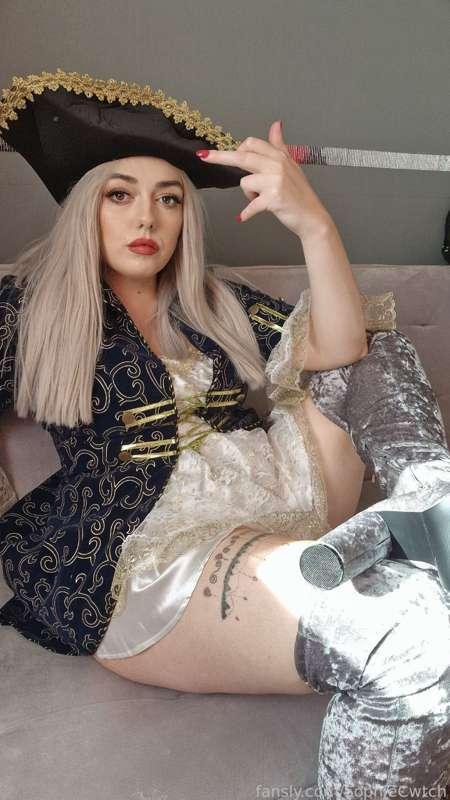 sophiecwtch image #0