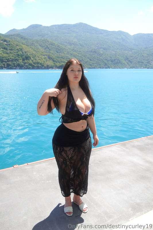 M O M M Y 💦💦👀😏