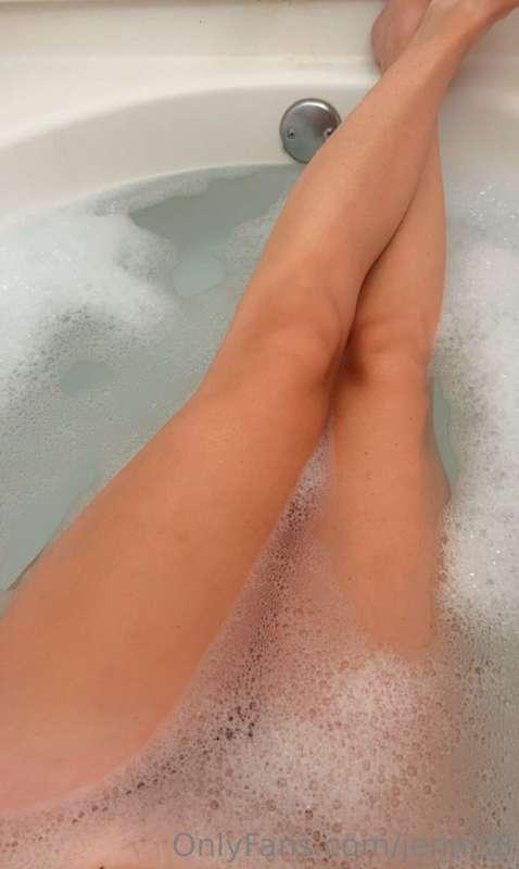 Wanna join me and these long legs?