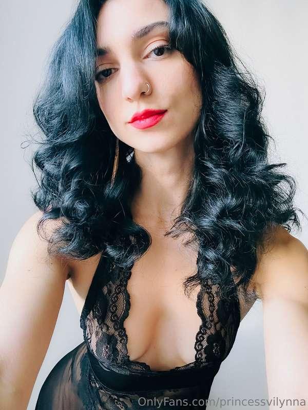 just some morning cleavage ;) 
