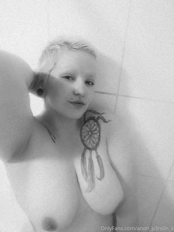 little.m0th image #3