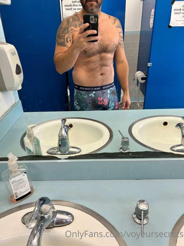 Just worked out. Wanna hit the showers?