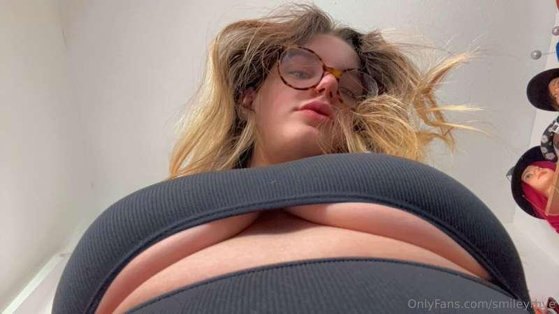 smileyrhye image #14