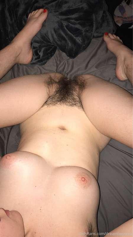 My pussy is so wet 🥵