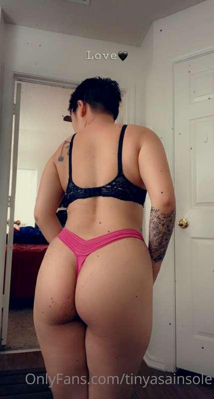 Lil butt🥹