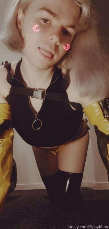 tipsyminx image #11