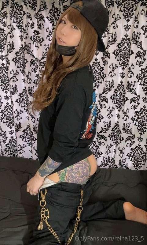 Tattoo × Japanese shemale♥️  This members-only image collect..