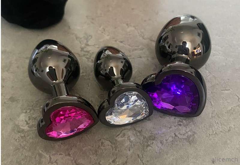 Which colour? 😈 

(I mean it's pretty obvious which one you ..