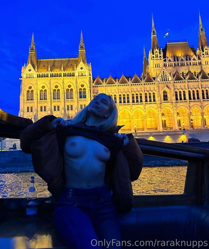Isn't the view nice? 😉
