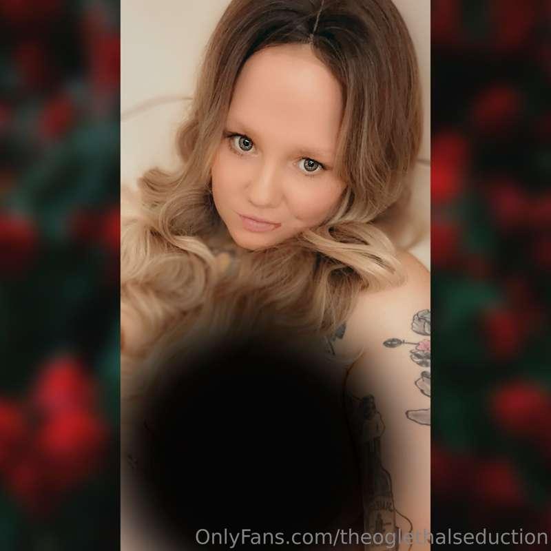 Another photo dump…yes I can lick my own nipples 🔥🤤🤤