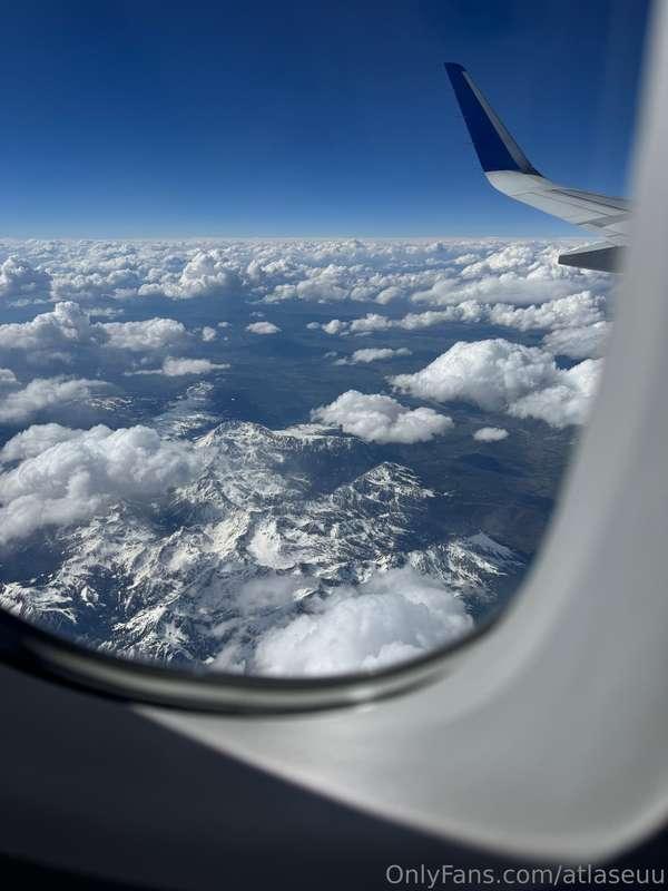 I was on a flight!! >:3