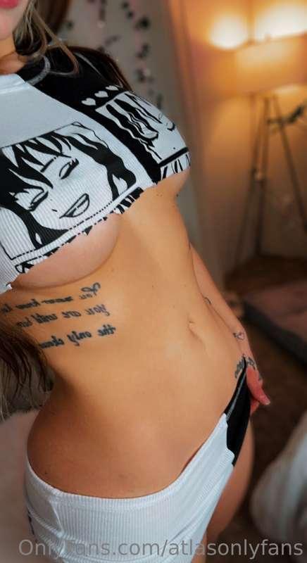 Do you like my curves in this, i cut it myself 🤓