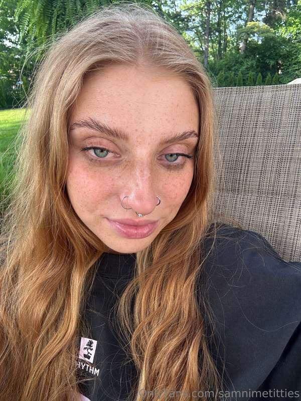 siren eyes🤤 cum fall in loveee💕