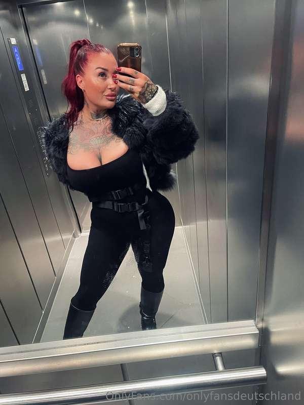 @bella.beckerHey, ich bin Bella! 💖 Ich liebe es, aktiv zu se..