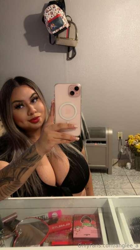 Been super MIA but I’m coming back !!! 😌🥰
